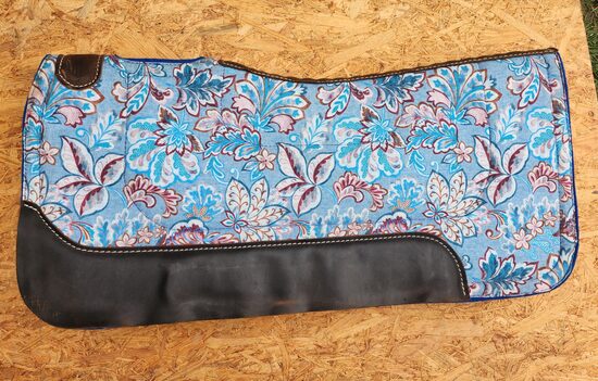 X46. Filzpad mit Flowermuster