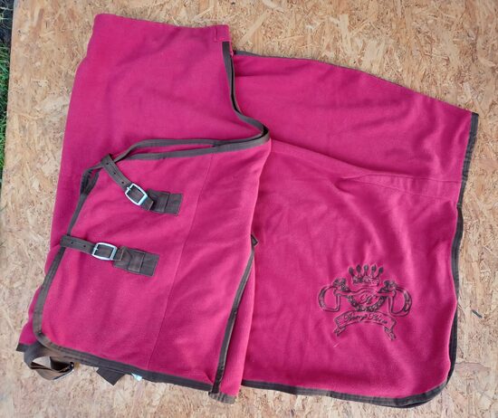 xHarry´s Horse, Abschwitzdecke, Gehfalte, Kreuzgurte