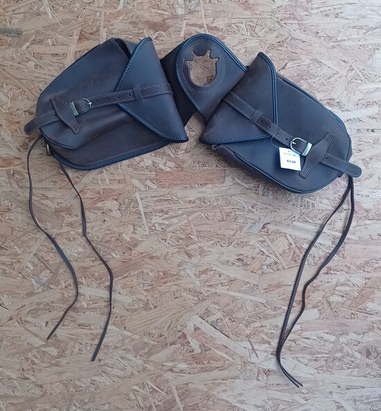 Horn-Packtasche, doppelt, vorne