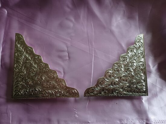 Silber für Sättel und Tack