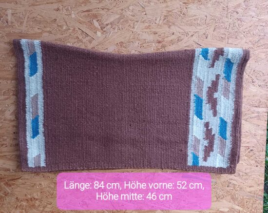 61. Blanket anatomisch braun/weiß/blau/sand