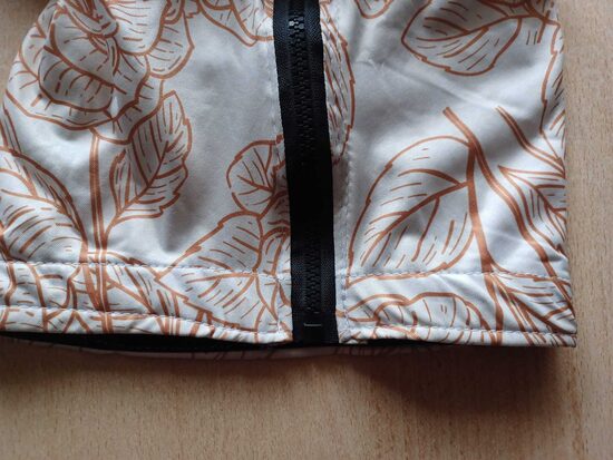 Sleezy creme-goldmuster L fällt klein aus