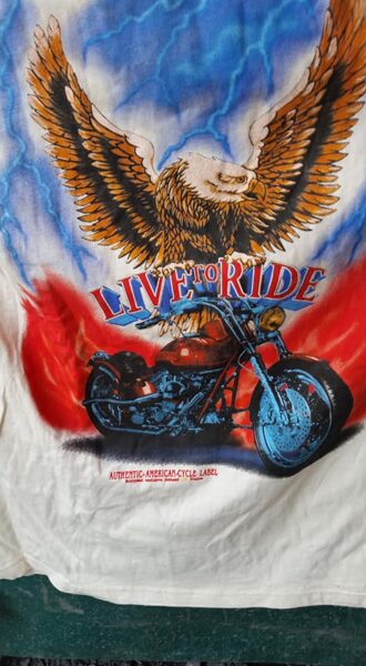 "Hardware" T-shirt in XL, "Live to ride"