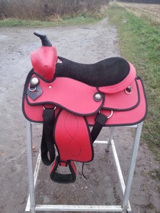 VERKAUFT, Ponysattel/Jugendsattel Neu Komplettset