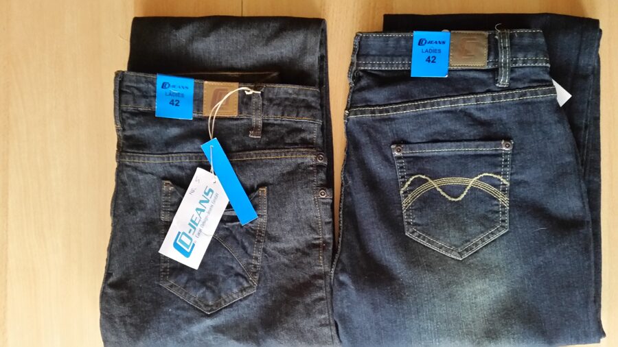 CD Ladies, Jeans, Gr. 42, stretch, blau oder schwarz