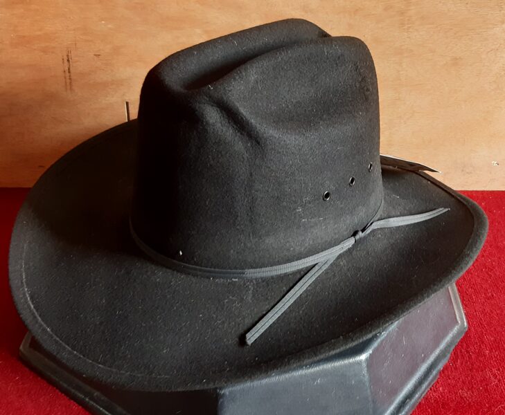 Broner, Cattleman, black, 100% Wool, L und XL