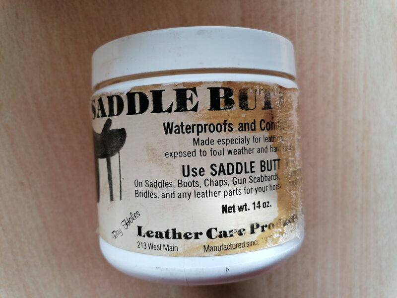 Ray Holes Saddle Butter