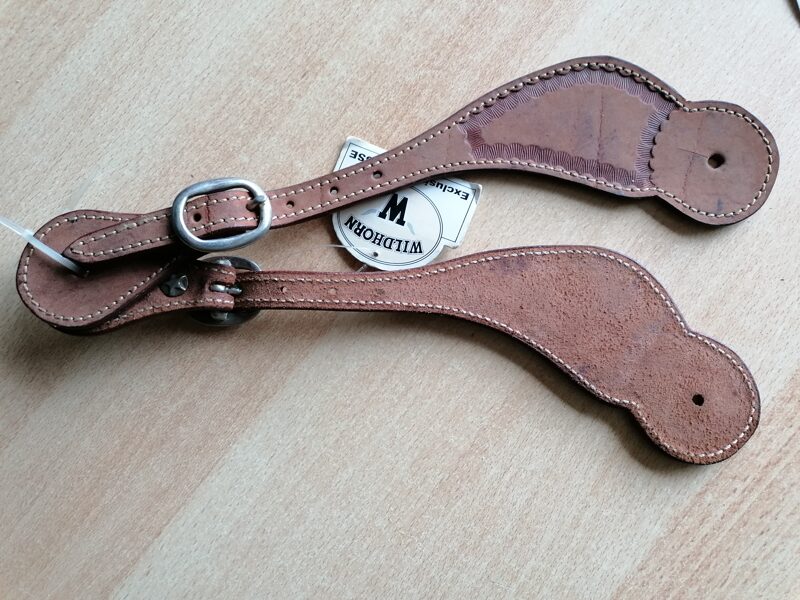 B1. Sporenriemen WAVE, dezente punzierung